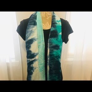 “Blue Waves” Scarf 🌊